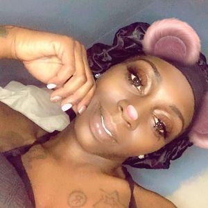 Meet your Posher, Cherry